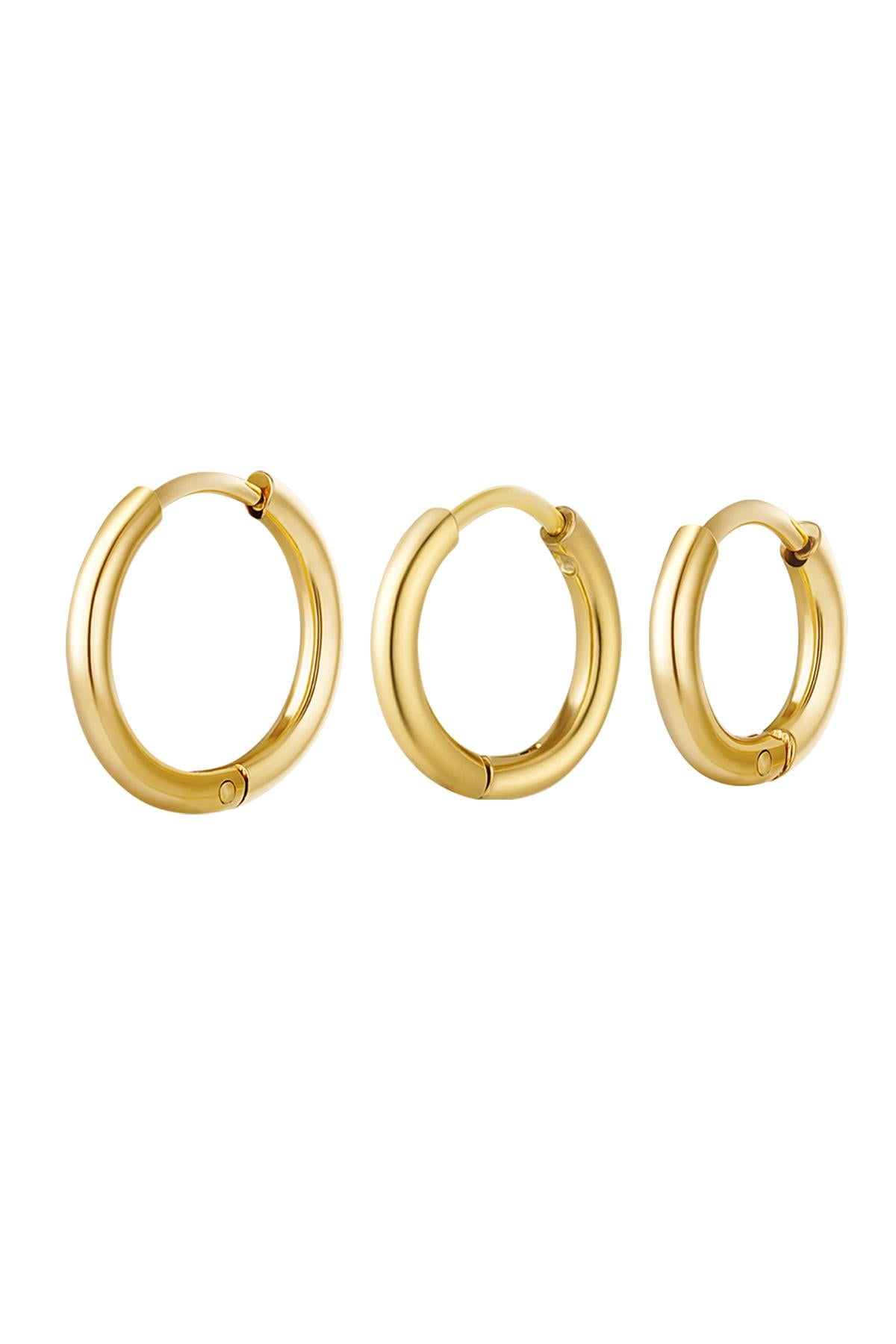Hoop earrings set of 3