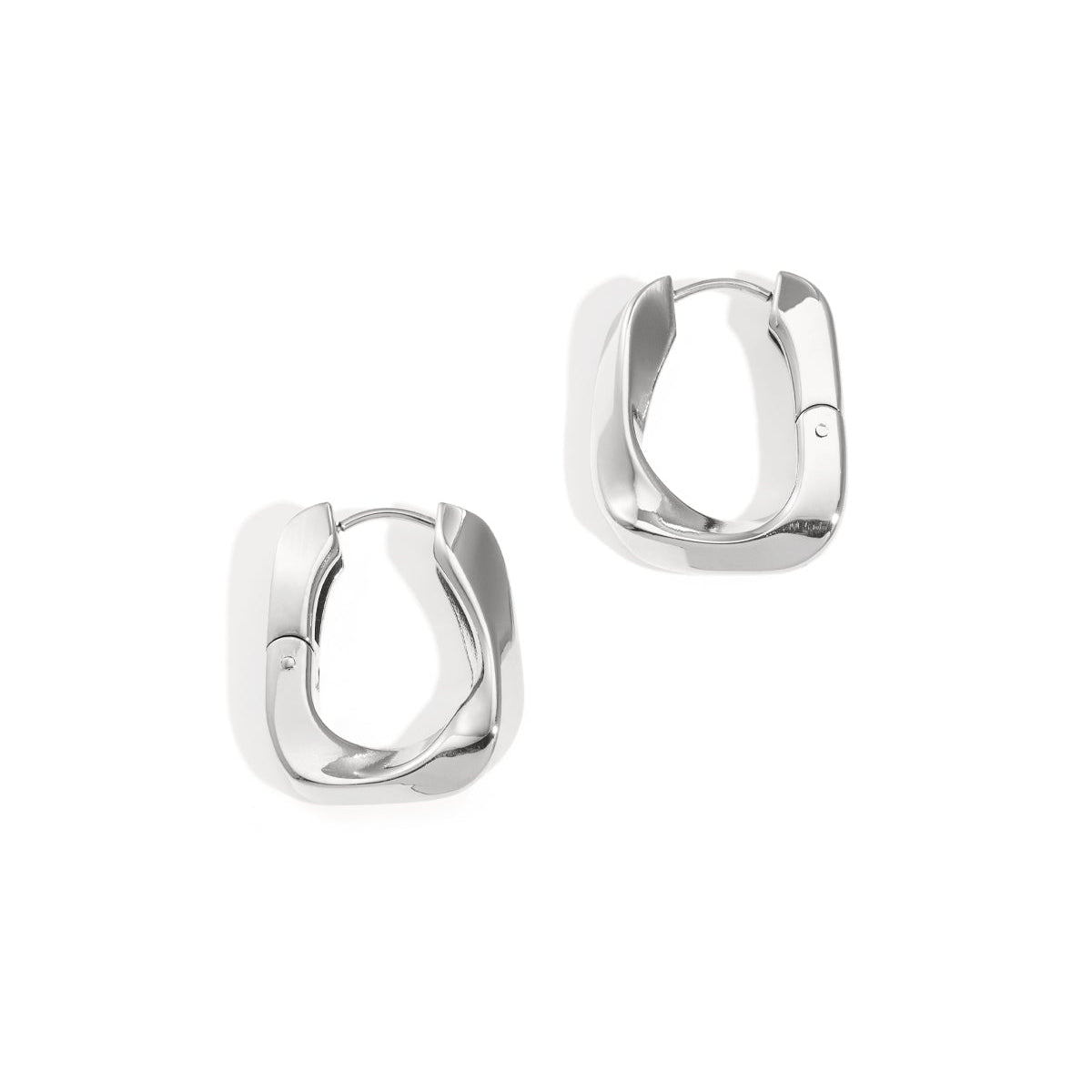 Rectangular twisted hoop earrings