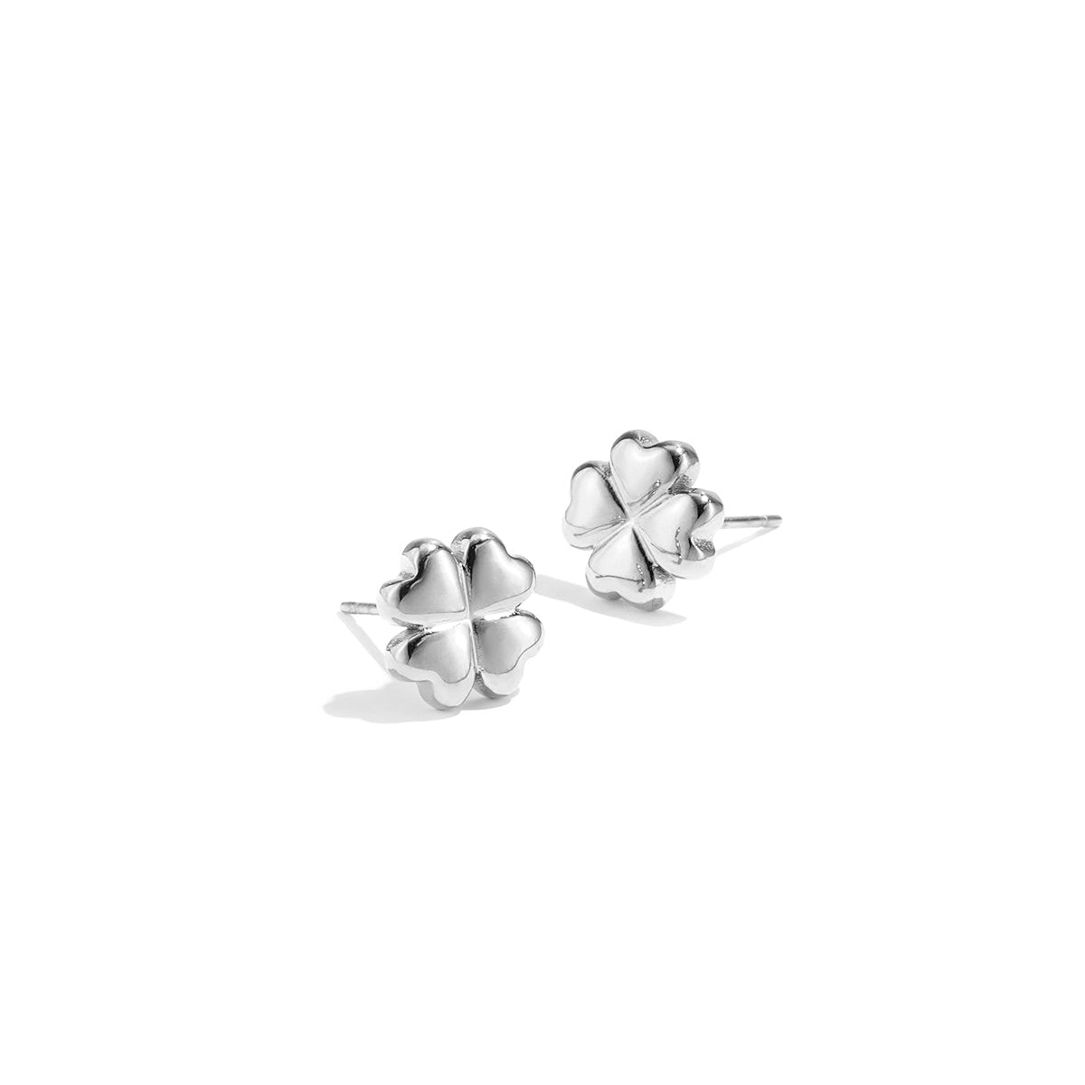 Minimalist clover stud earrings