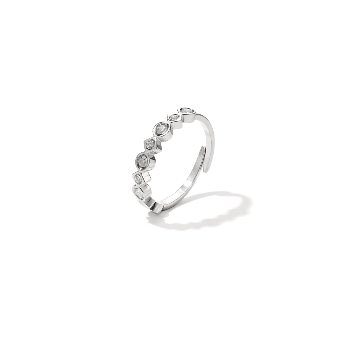 Ring with different shapes and stones
