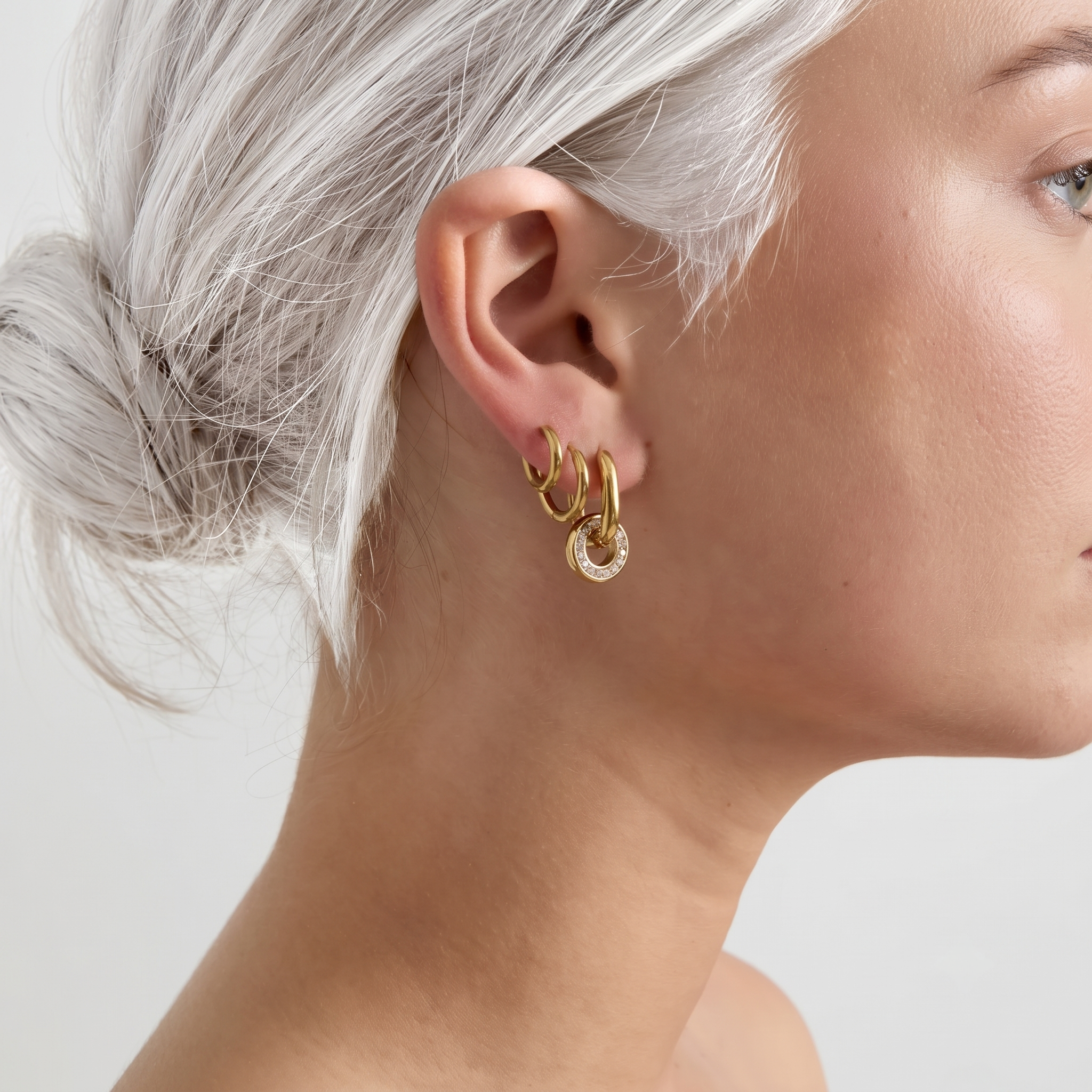 The Interlock Hoop Earrings | Gold Chain-Link Crystal Hoops