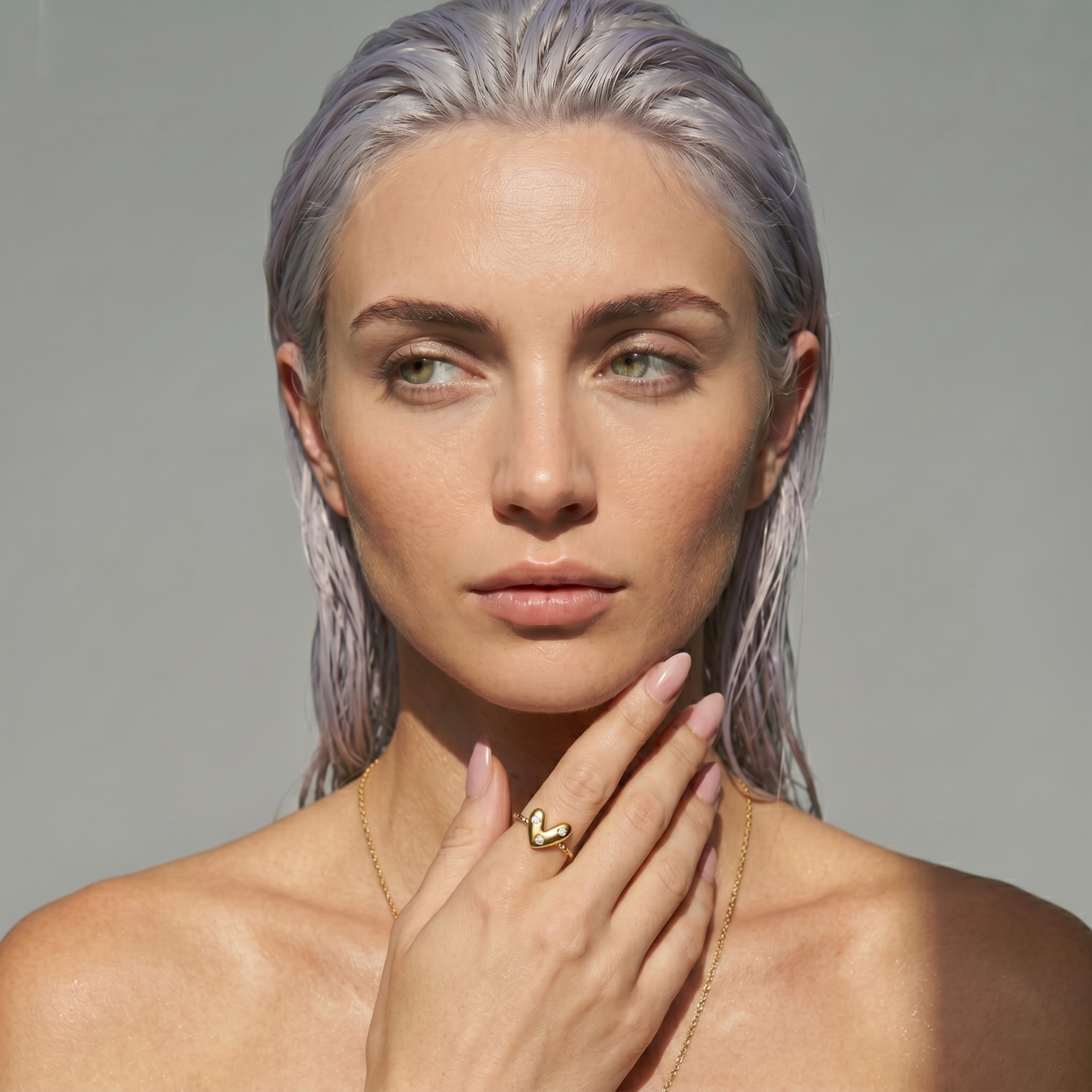 The stella ring | gold crystal heart ring