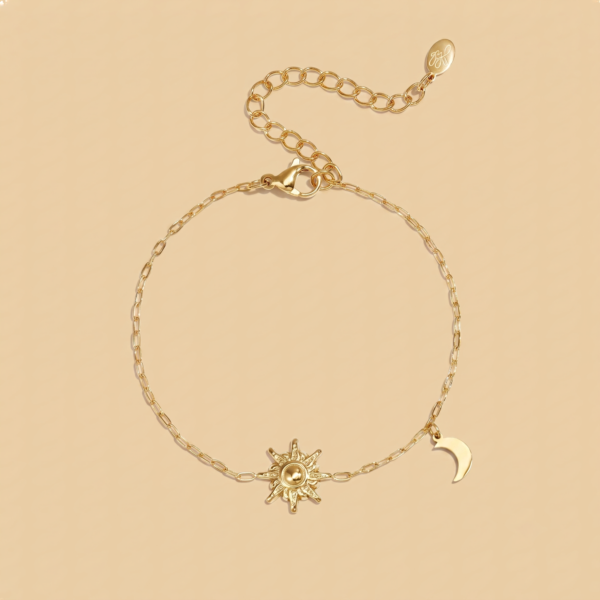 Sunmoonbracelet_614ee124 72dc 4070 80b2 add32f3abe36