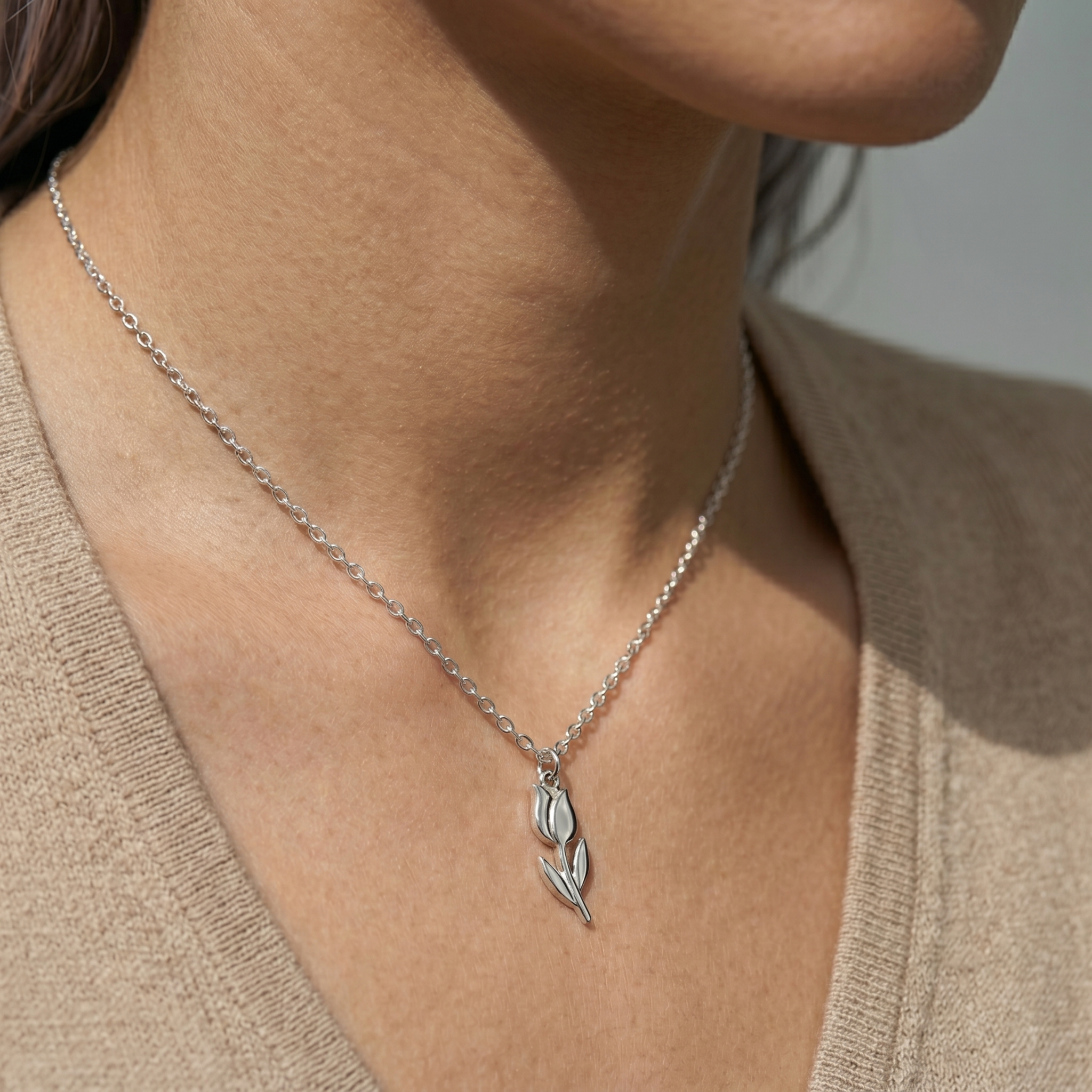 The Tulip Necklace | Gold Tulip Pendant Necklace